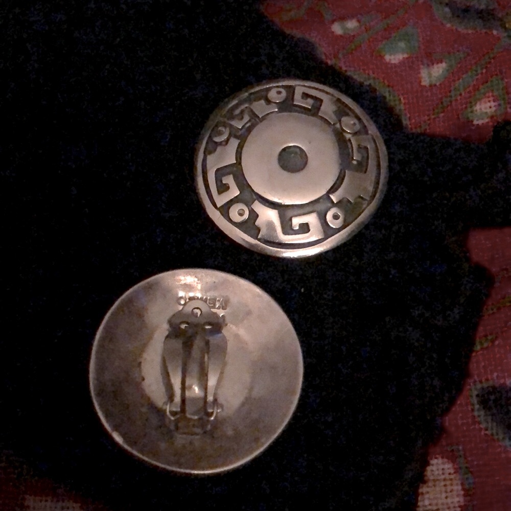 Handcrafted. Vintage sterling earrings w/clasp. - Picture 6 of 6